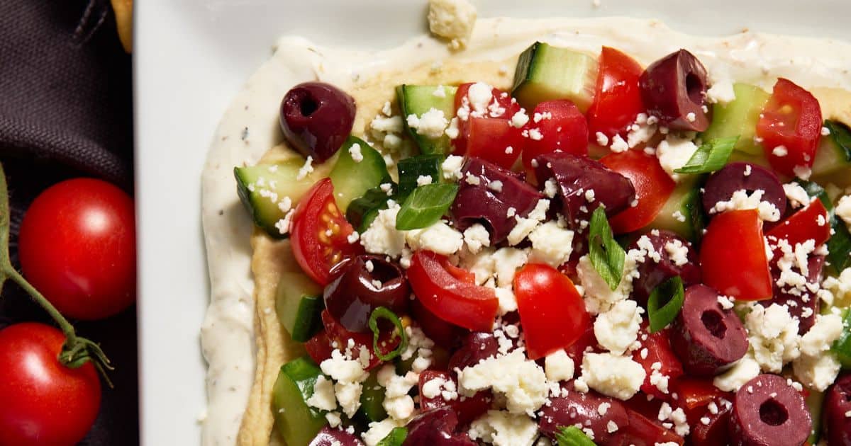 Healthy 7-Layer Greek Dip: Easy, Customizable, & Diet-Friendly